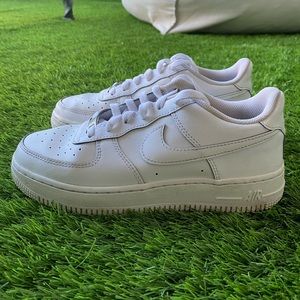 Nike Air Force 1'07, Size: US W 7.5 / M 6 / 5.5Y / EUR 38